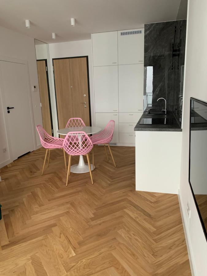 Apartamenty Wola Goleszowska Варшава Экстерьер фото